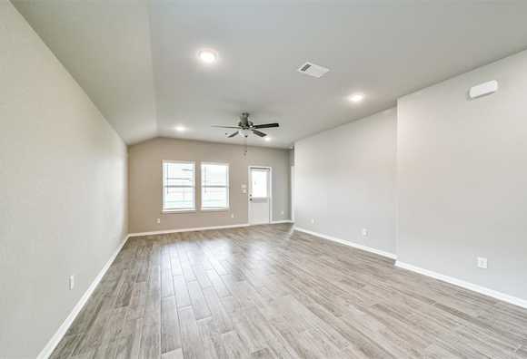 Image 4 of Davidson Homes' New Home at 2533 Malibu Glen Drive