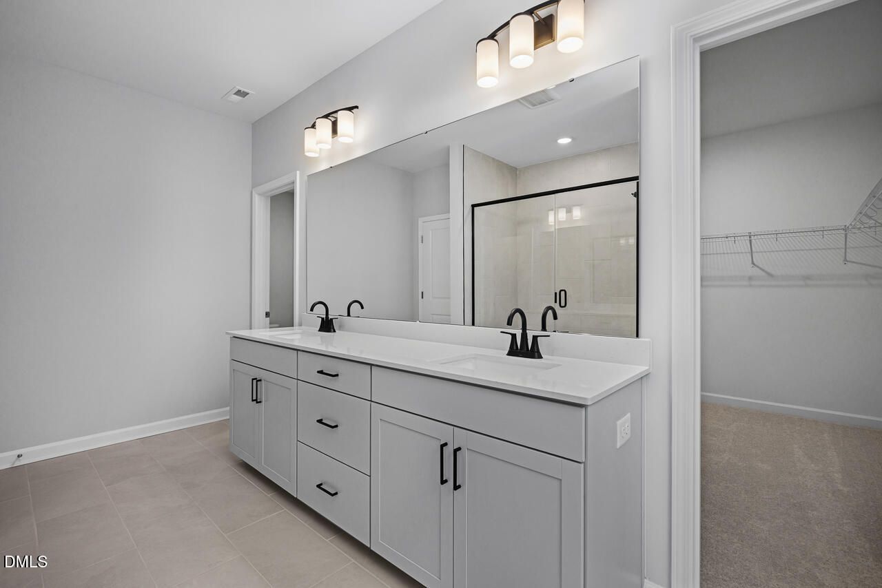 Image 21 of Davidson Homes' New Home at 725 Dragonfly Pond Way