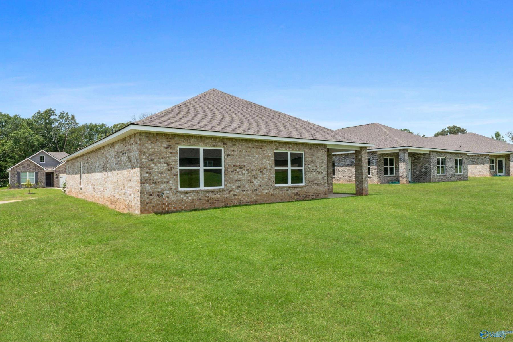 Image 25 of Davidson Homes' New Home at 167 River Pointe Drive