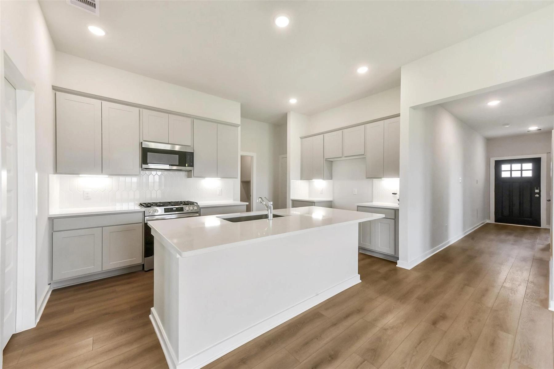 Image 11 of Davidson Homes' New Home at 66 Leon Way