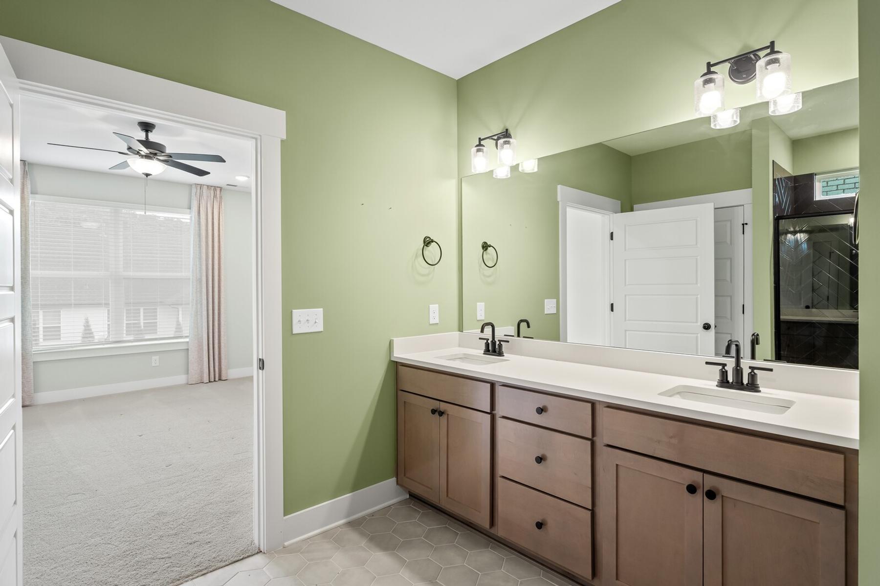 Image 30 of Davidson Homes' New Home at 360 Turfway Park
