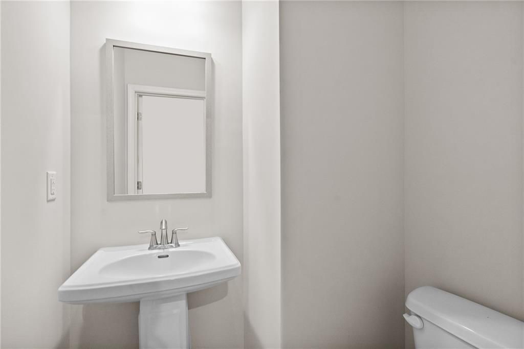 Image 10 of Davidson Homes' New Home at 748 Smokey Quartz Way