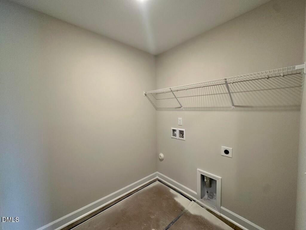 Image 14 of Davidson Homes' New Home at 606 Thatch Lane