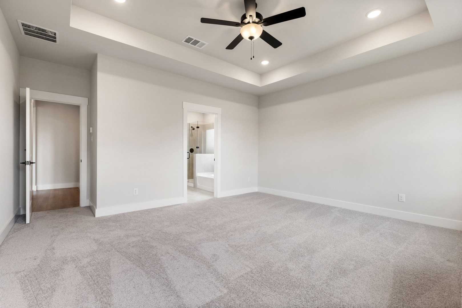 Image 17 of Davidson Homes' New Home at 301 Briarwood Drive