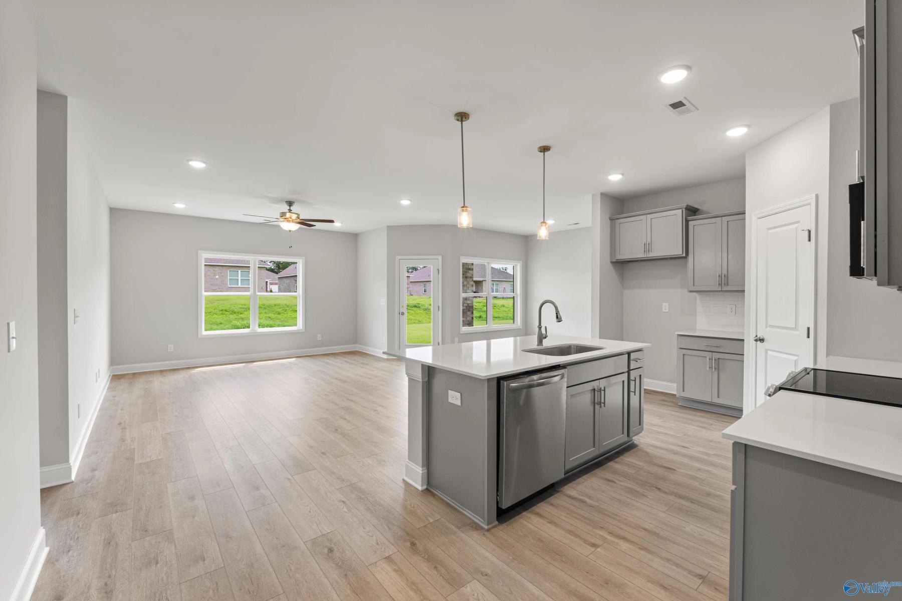 Image 12 of Davidson Homes' New Home at 171 River Pointe Drive