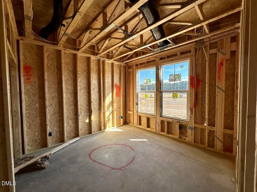 Image 6 of Davidson Homes' New Home at 610 Thatch Lane