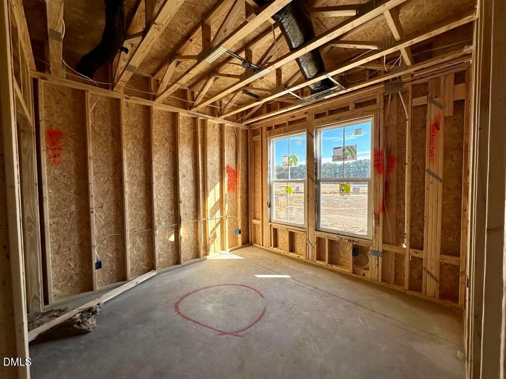 Image 6 of Davidson Homes' New Home at 610 Thatch Lane