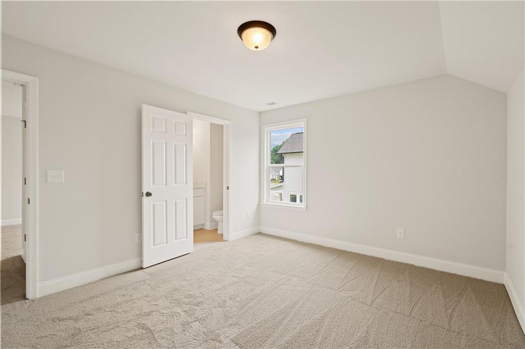 Image 30 of Davidson Homes' New Home at 670 Grand Wehunt Drive