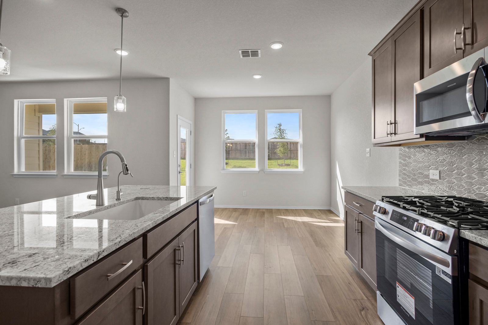 Image 10 of Davidson Homes' New Home at 1404 Centerline Dr