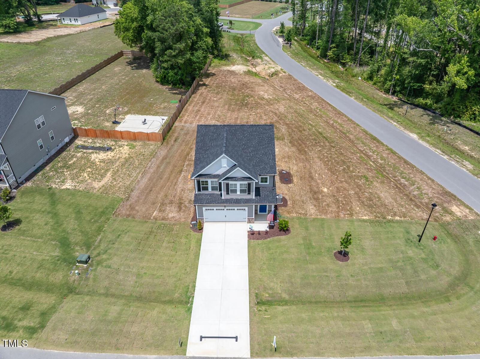 Image 18 of Davidson Homes' New Home at 22 Van Winkle Street
