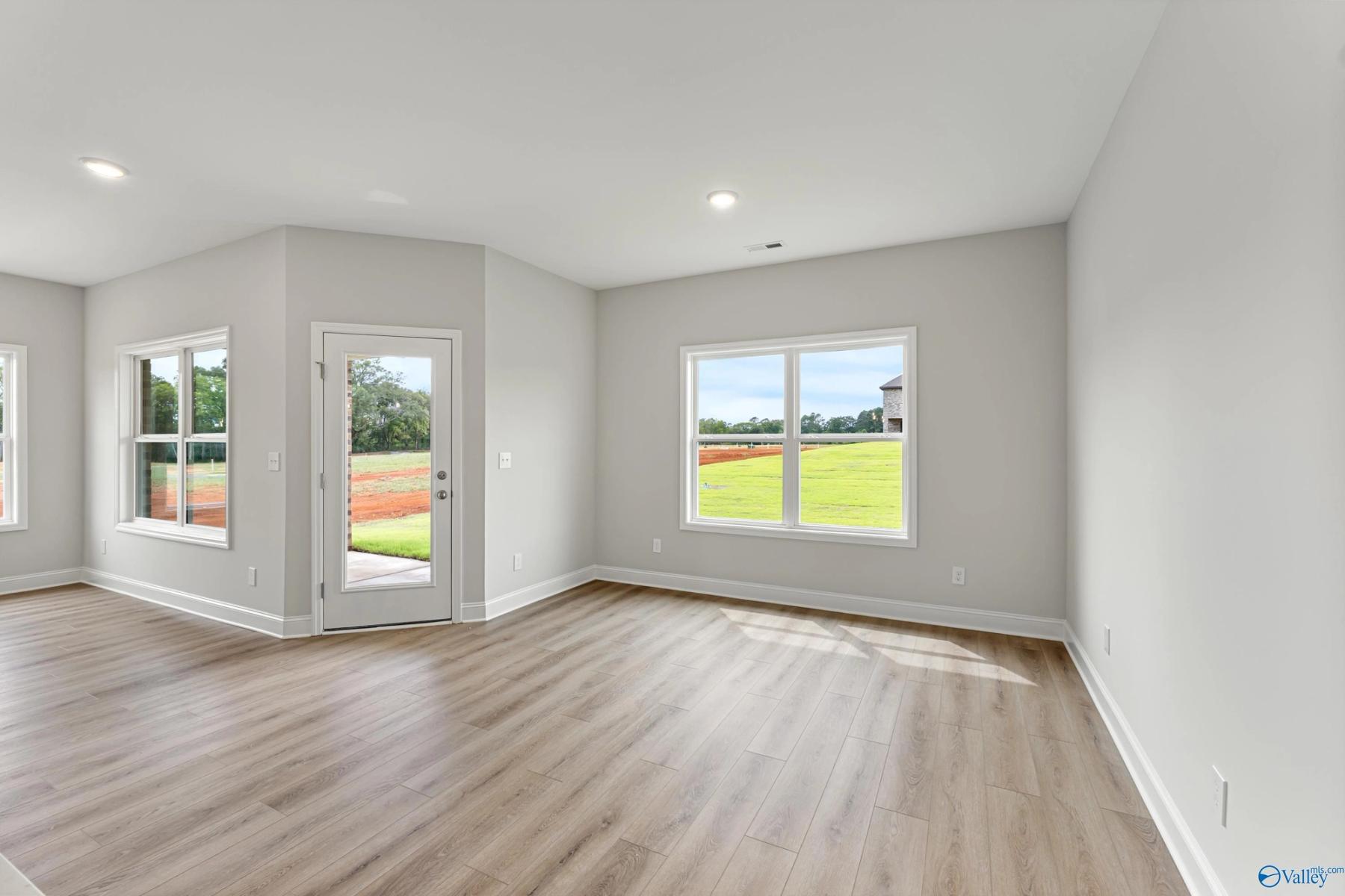 Image 15 of Davidson Homes' New Home at 14115 Nursery Drive