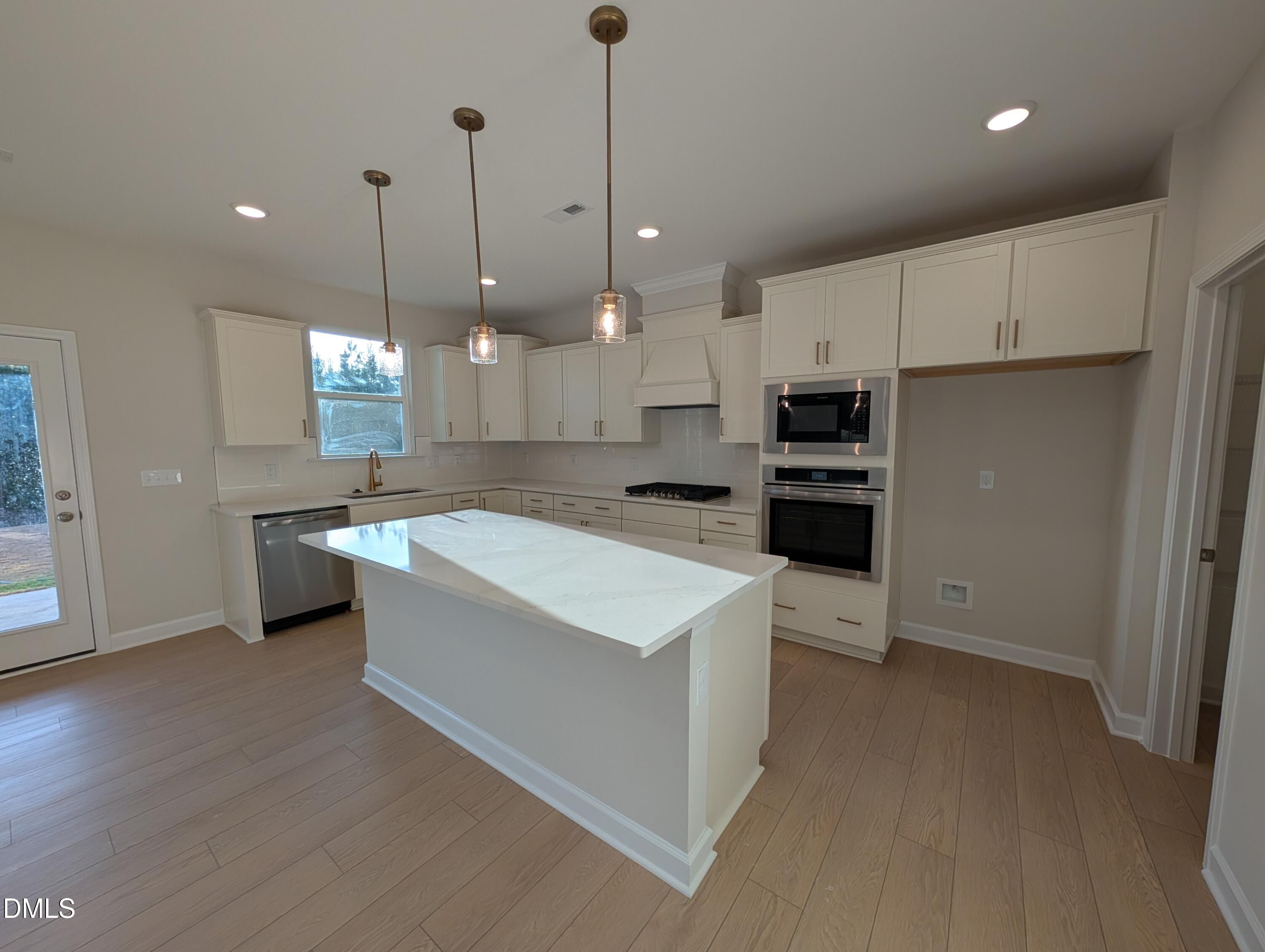 Image 8 of Davidson Homes' New Home at 817 Diana Victoria Court