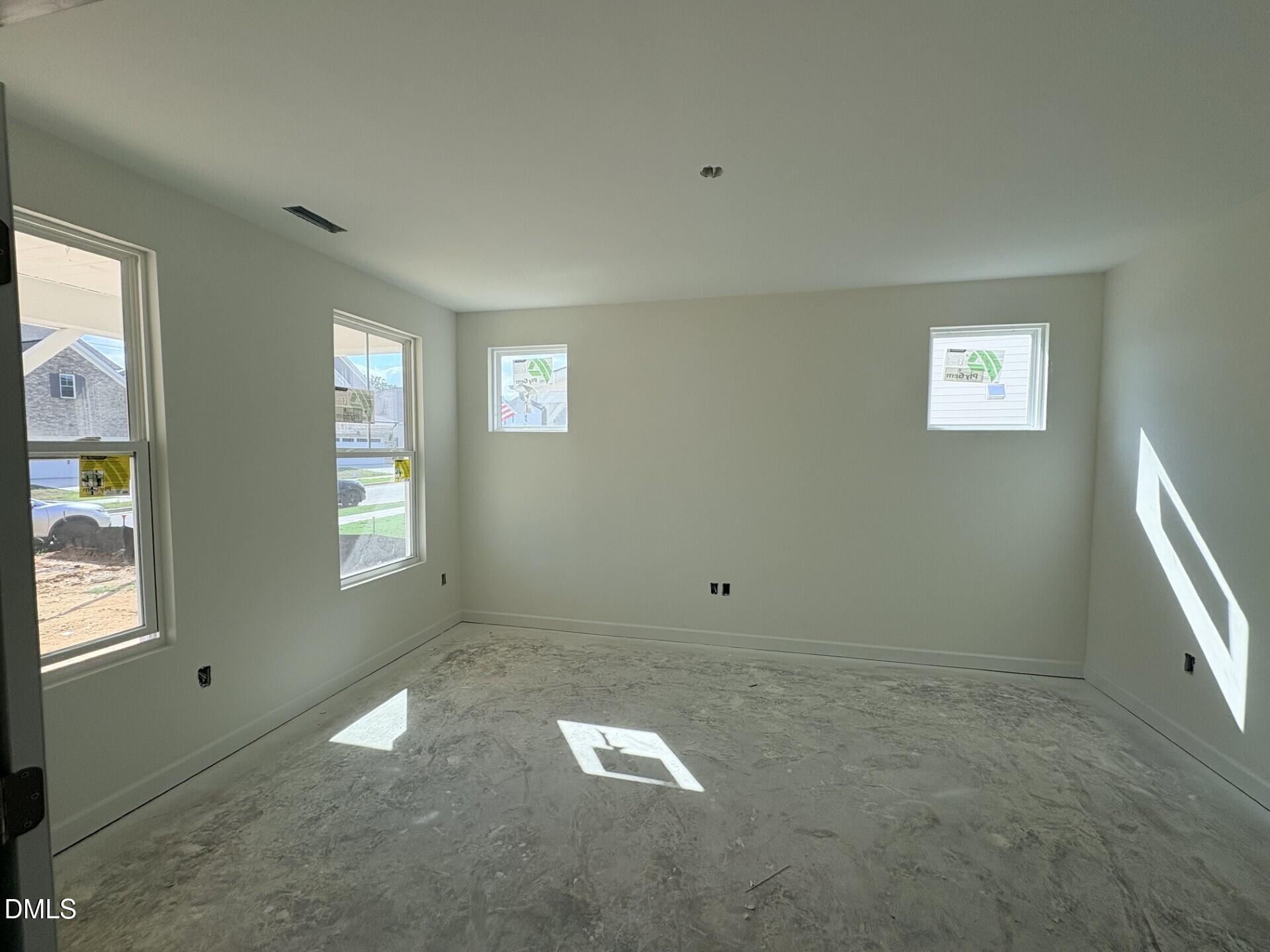 Image 2 of Davidson Homes' New Home at 325 Longleaf Glen Lane