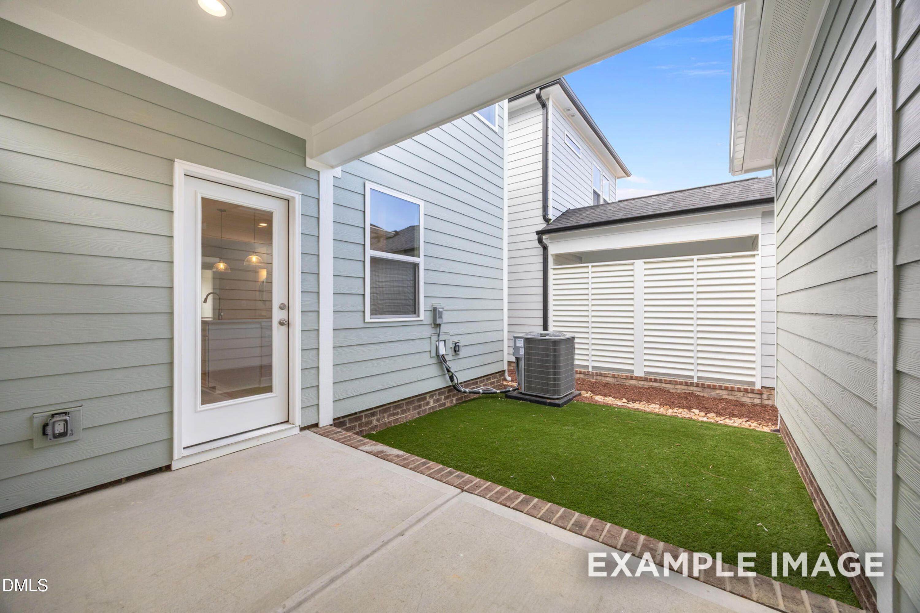 Image 14 of Davidson Homes' New Home at 1006 Old Knight Road