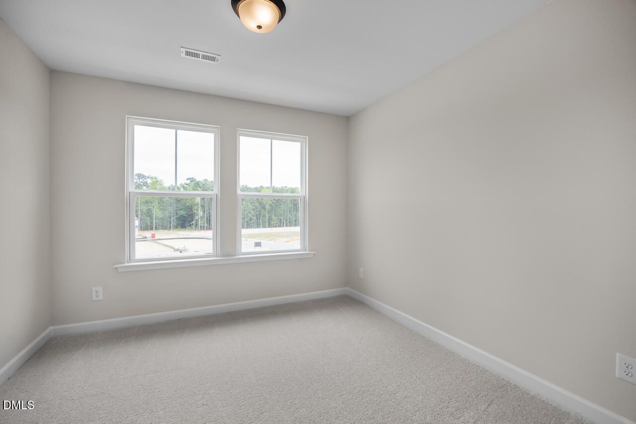 Image 20 of Davidson Homes' New Home at 606 Thatch Lane