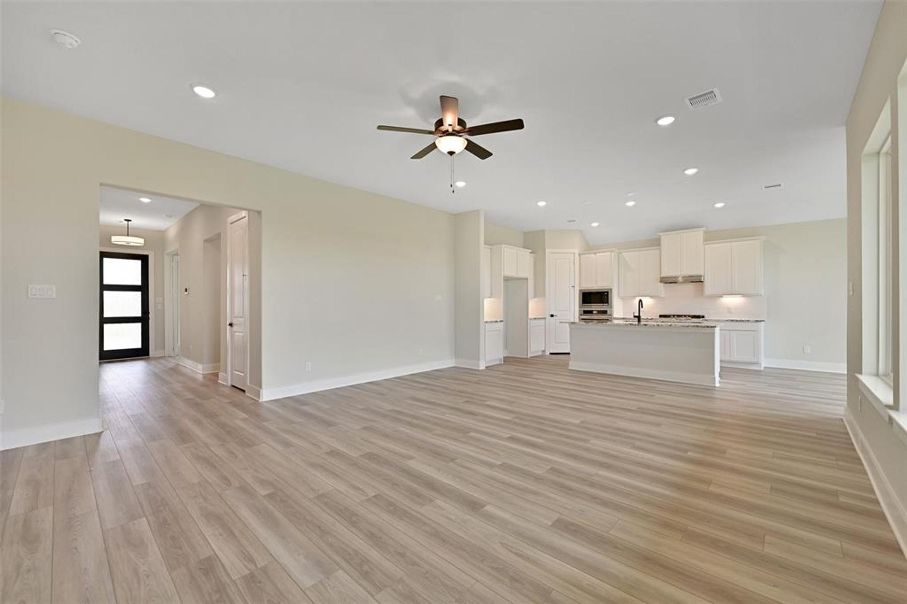 Image 3 of Davidson Homes' New Home at 3306 Salton Sea Lane