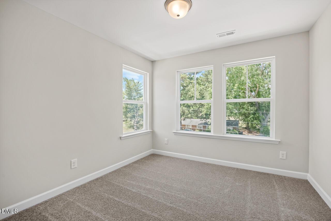 Image 25 of Davidson Homes' New Home at 133 Broadway Street