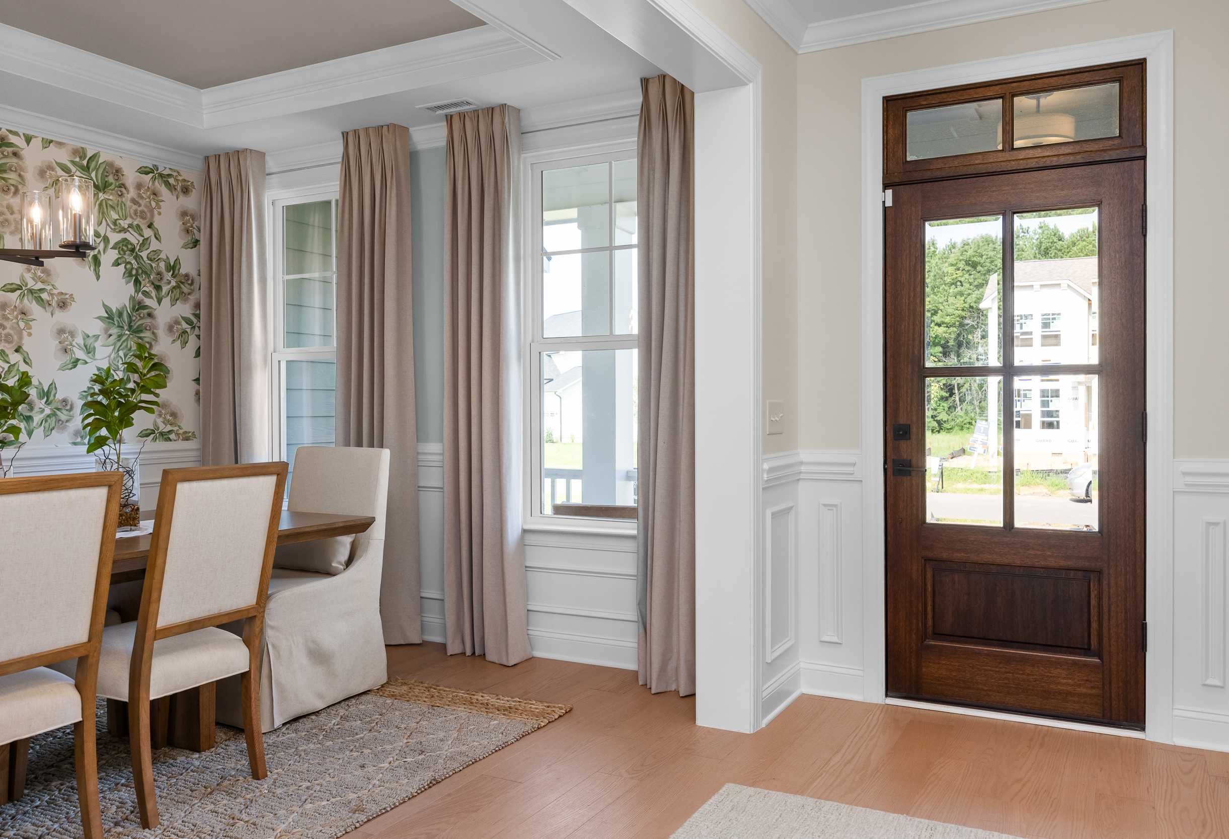 Image 2 of Davidson Homes' The Crawford Floor Plan