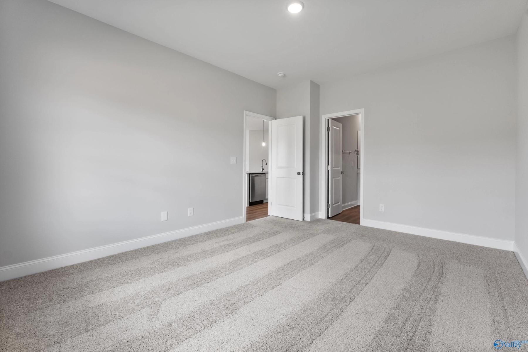 Image 18 of Davidson Homes' New Home at 219 Pine Island Avenue