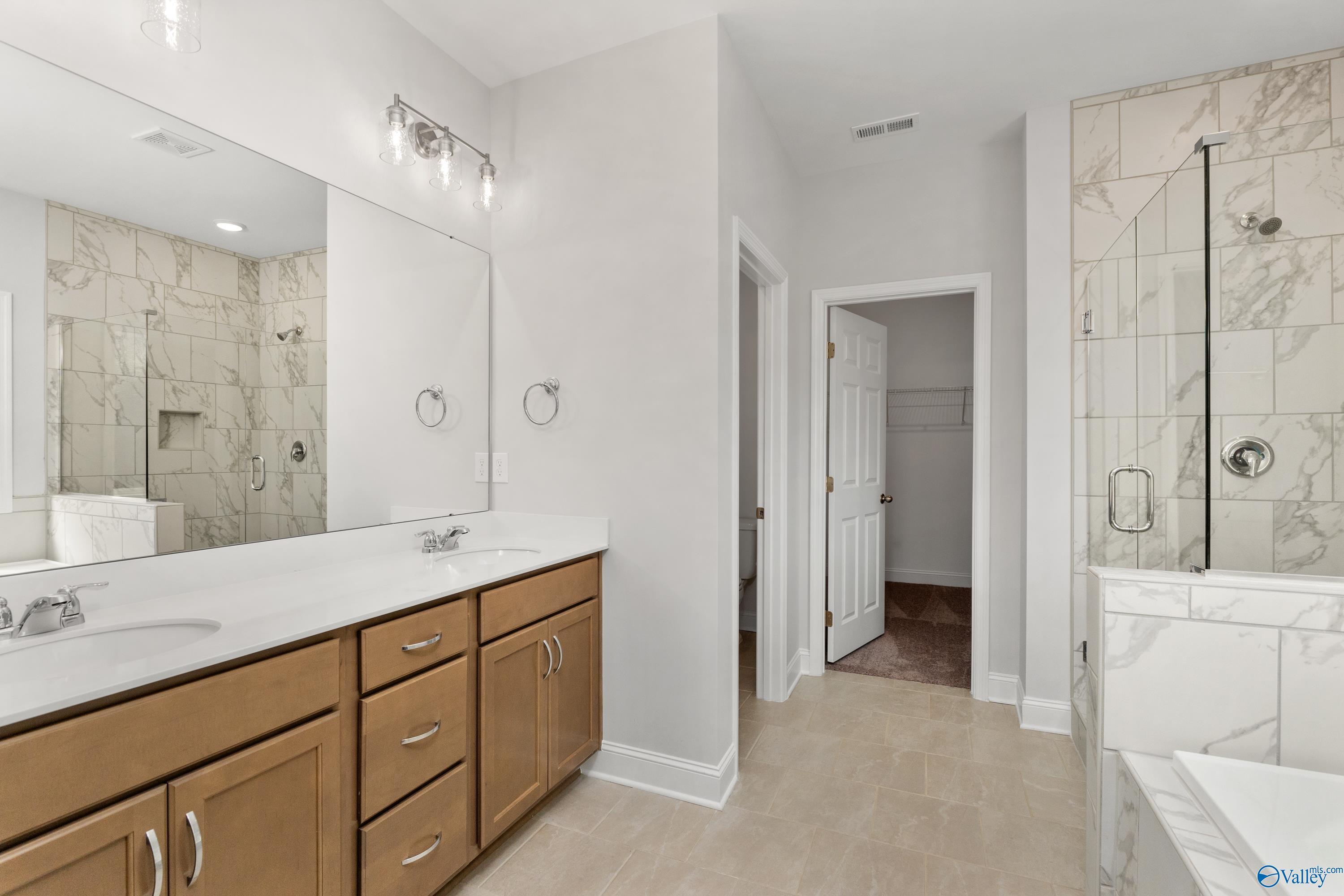 Image 16 of Davidson Homes' New Home at 29295 Limestone Creek Way