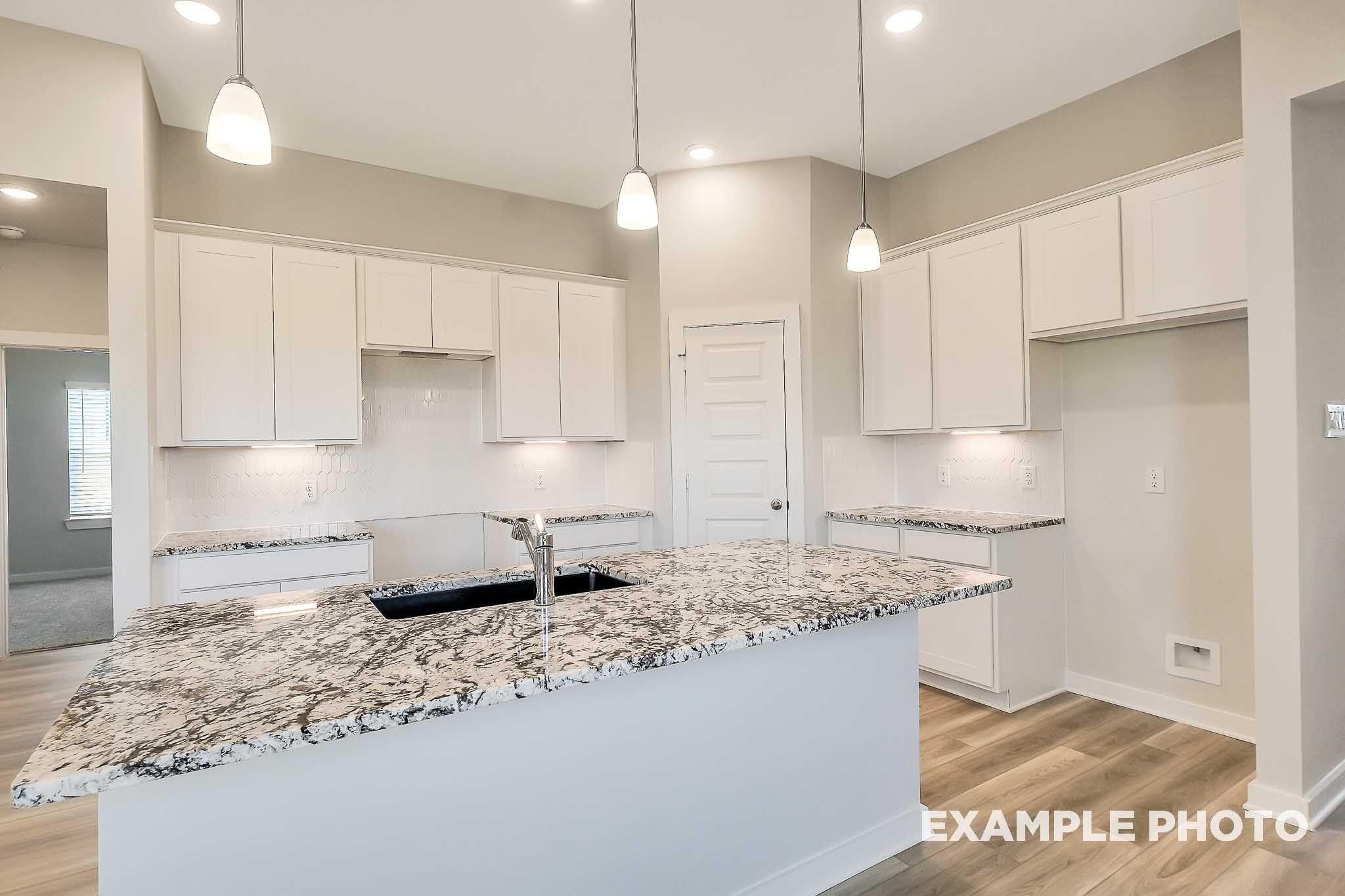 Image 5 of Davidson Homes' New Home at 111 Sabinal Lane