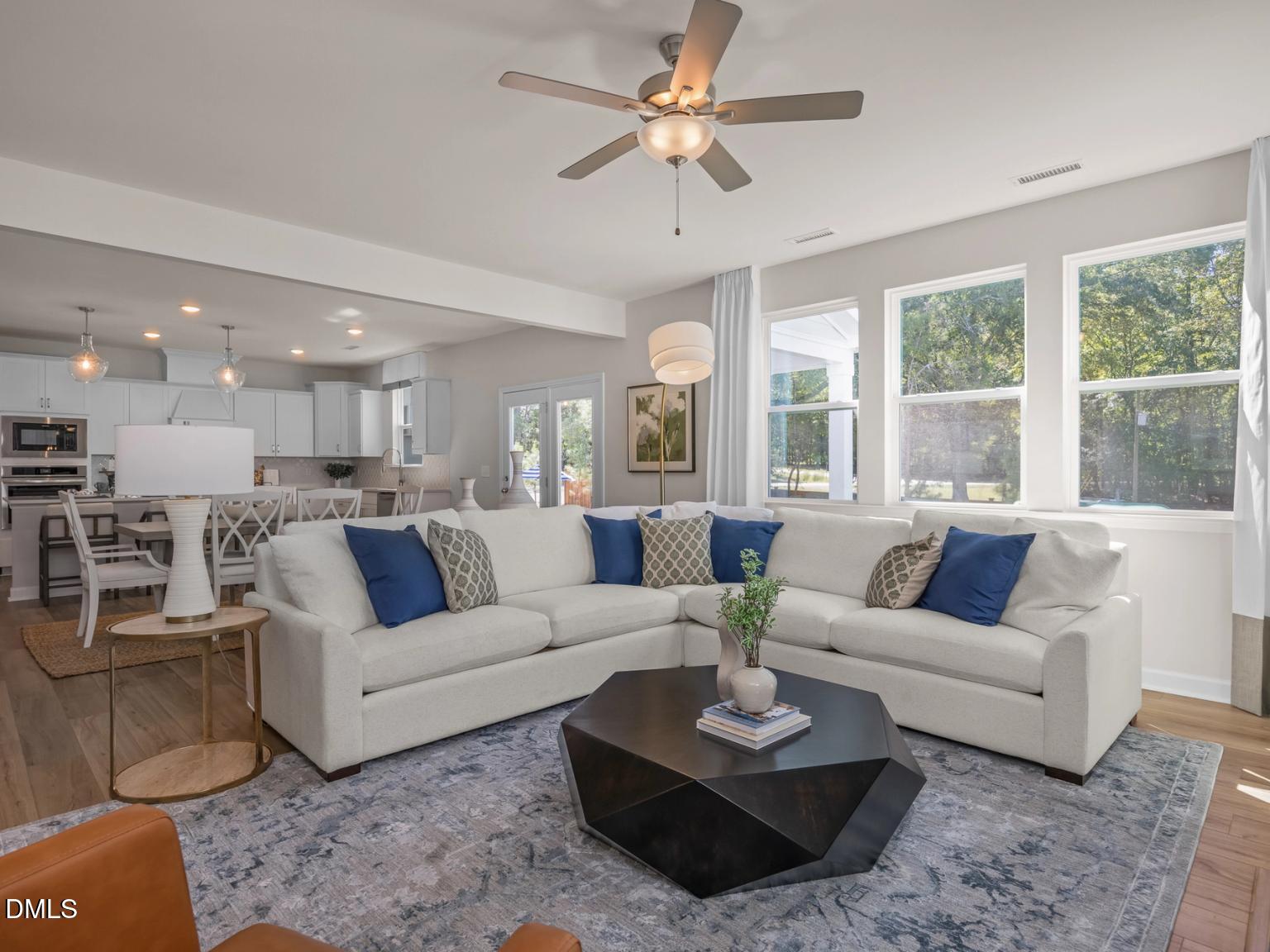 Image 10 of Davidson Homes' New Home at 700 Dragonfly Pond Way