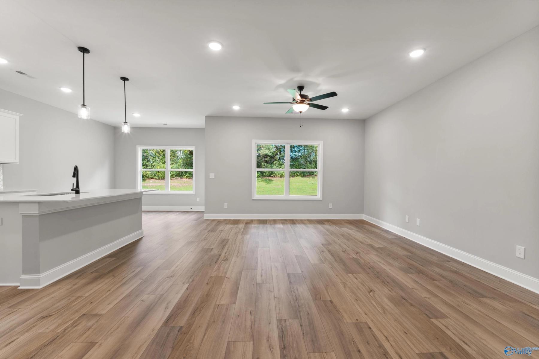 Image 8 of Davidson Homes' New Home at 183 River Pointe Drive