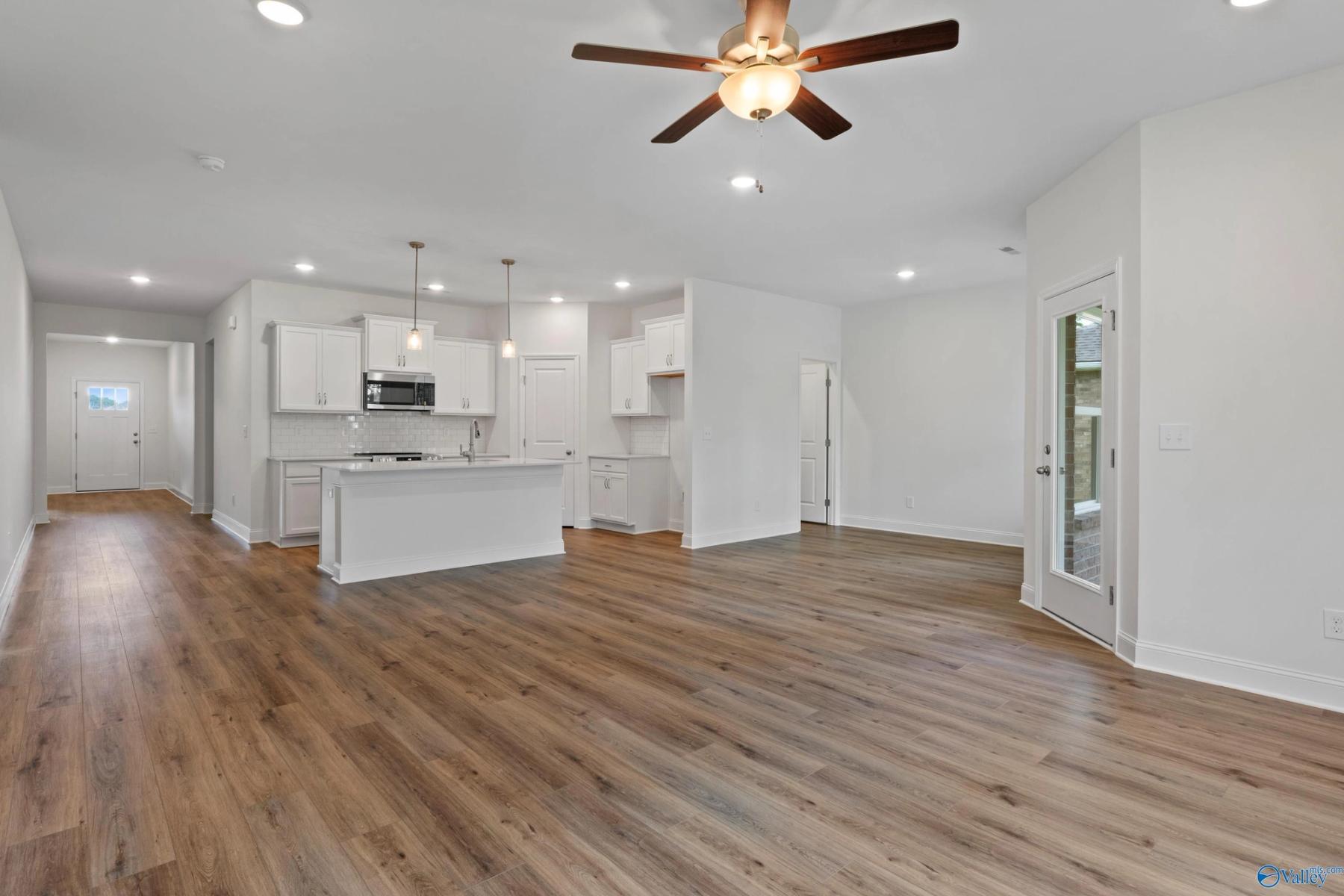 Image 20 of Davidson Homes' New Home at 149 Ivy Vine Drive