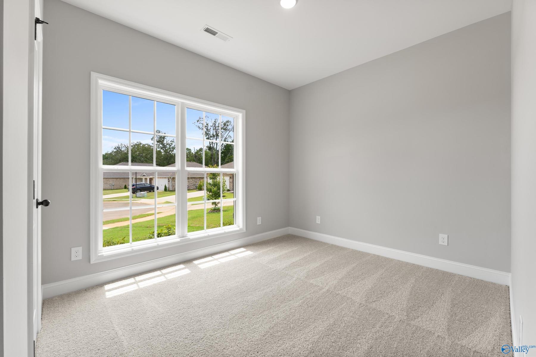 Image 21 of Davidson Homes' New Home at 183 River Pointe Drive