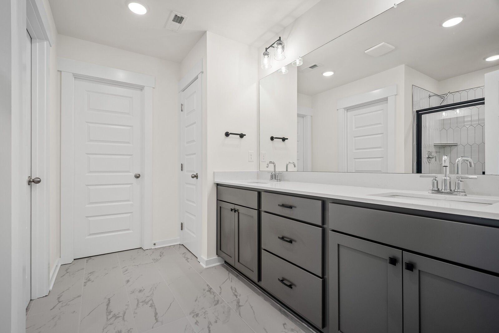 Image 25 of Davidson Homes' New Home at 404 Old Spring Ln