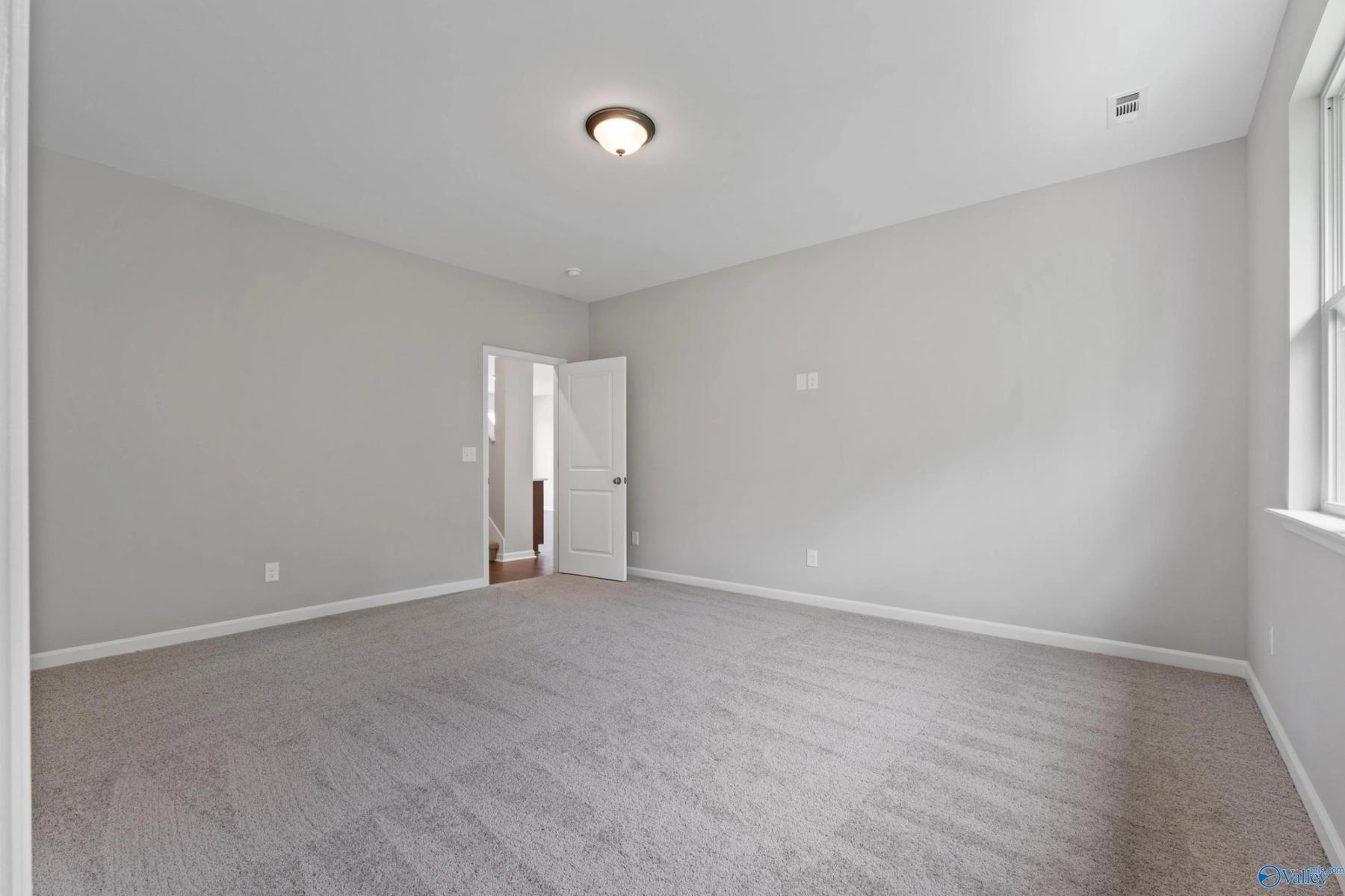 Image 15 of Davidson Homes' New Home at 115 Plum Tree Lane