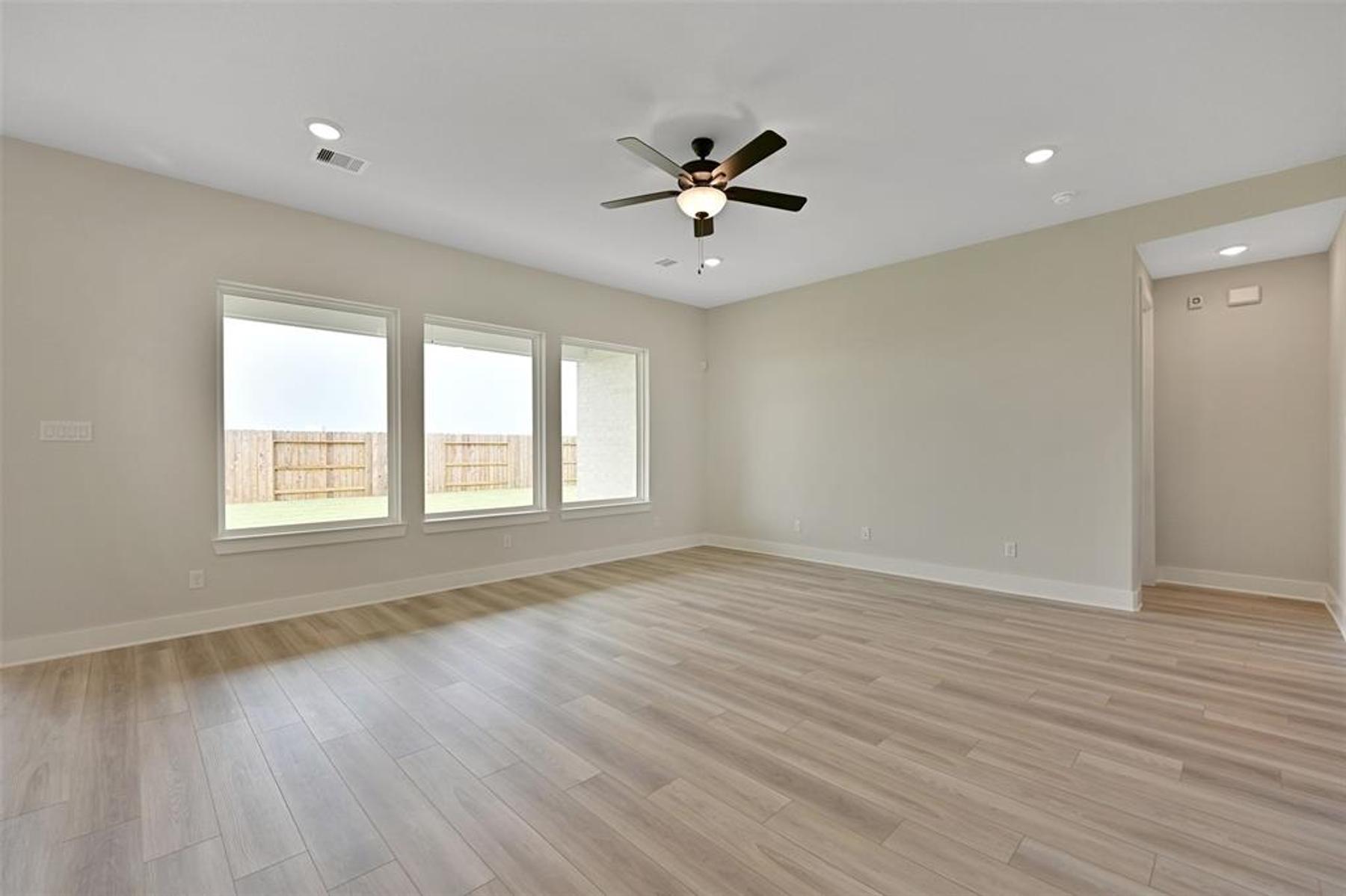 Image 14 of Davidson Homes' New Home at 3306 Salton Sea Lane