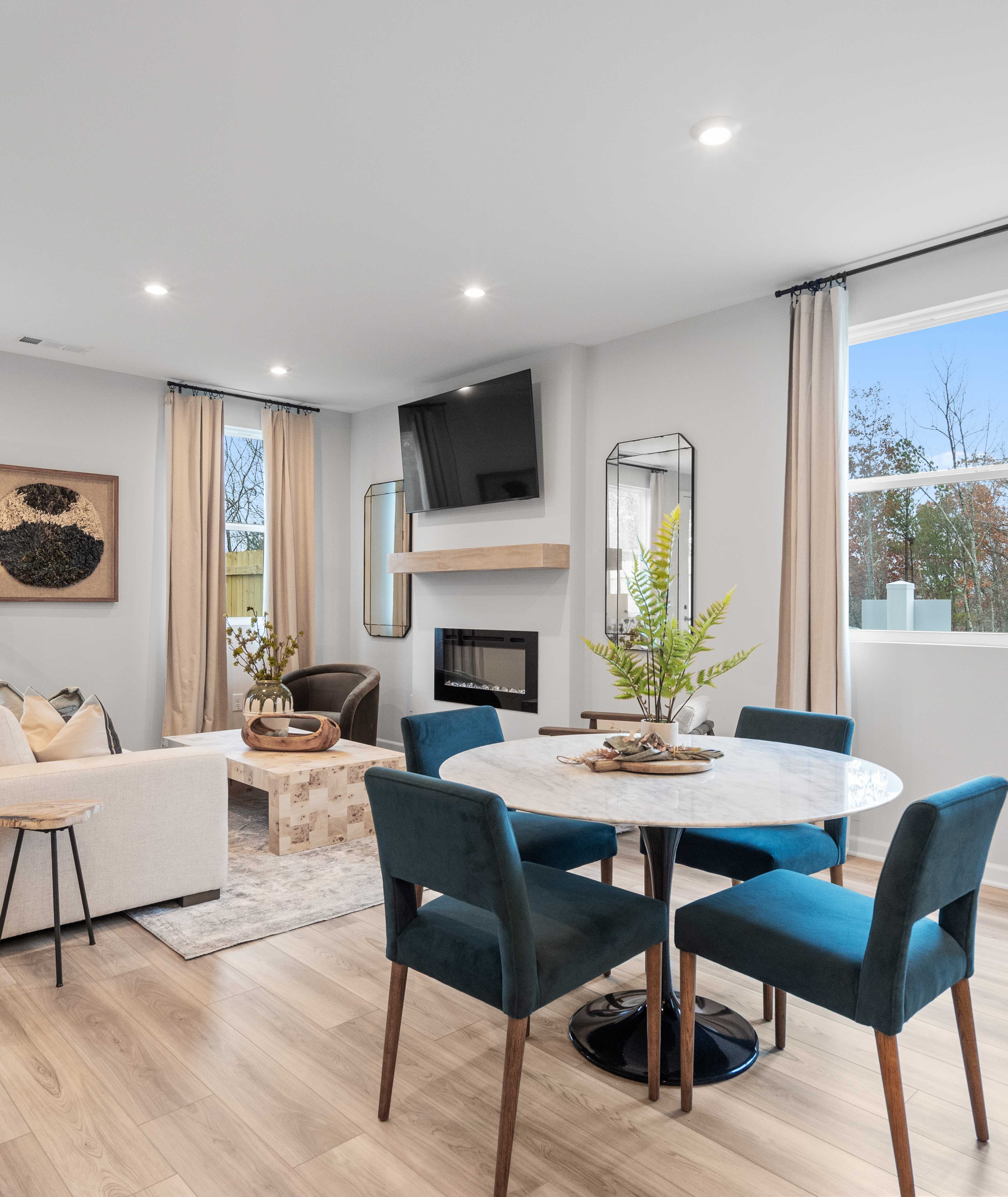 Living Room of Stegall Village in Emerson/Cartersville, GA