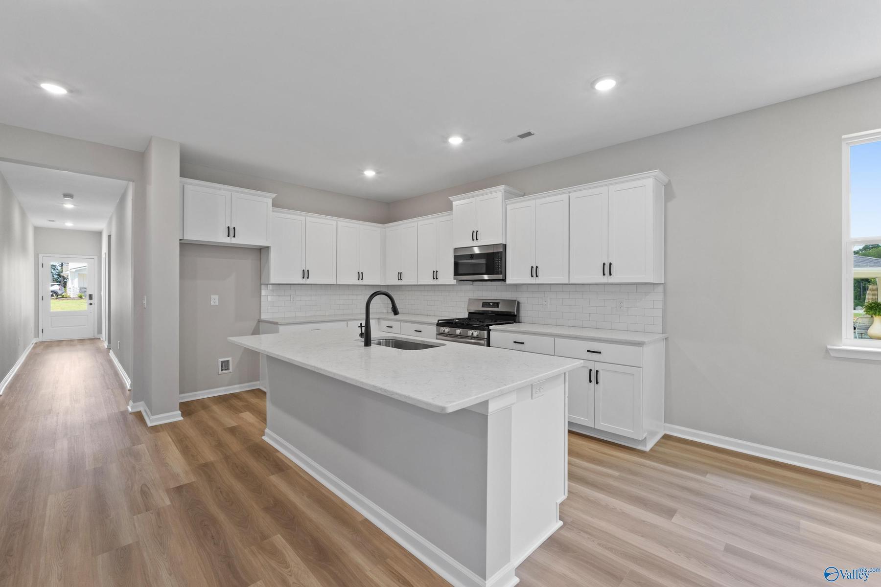 Image 4 of Davidson Homes' New Home at 166 Hidden River Drive