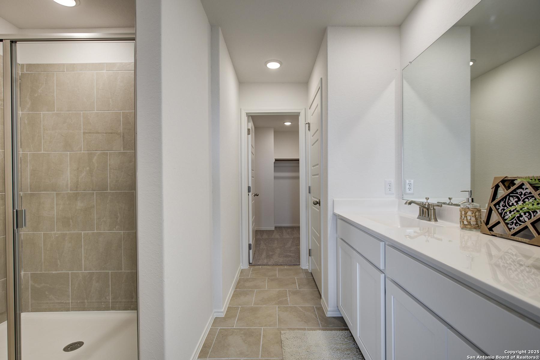 Image 19 of Davidson Homes' New Home at 2546 Dry Moss Way