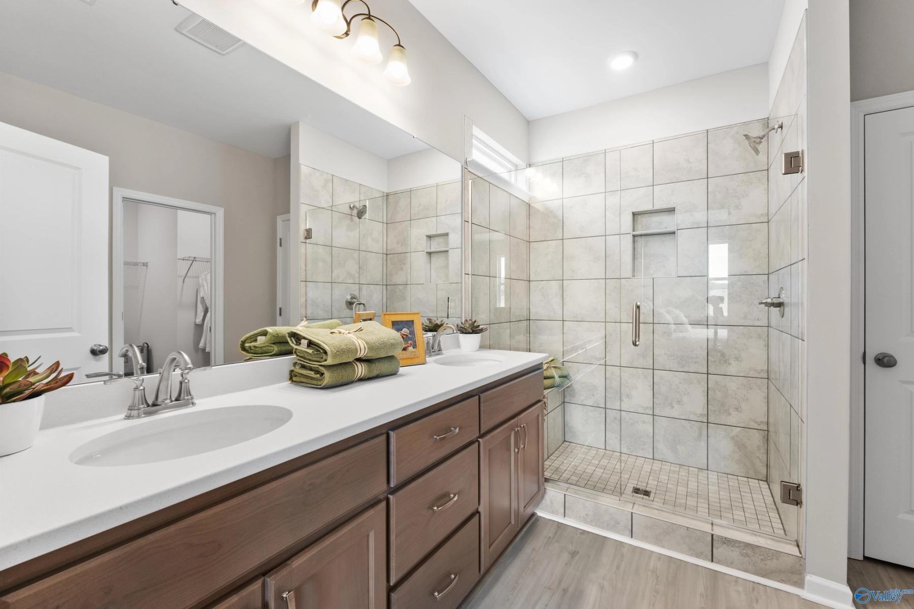 Image 20 of Davidson Homes' New Home at 107 Shirley Harris Dr