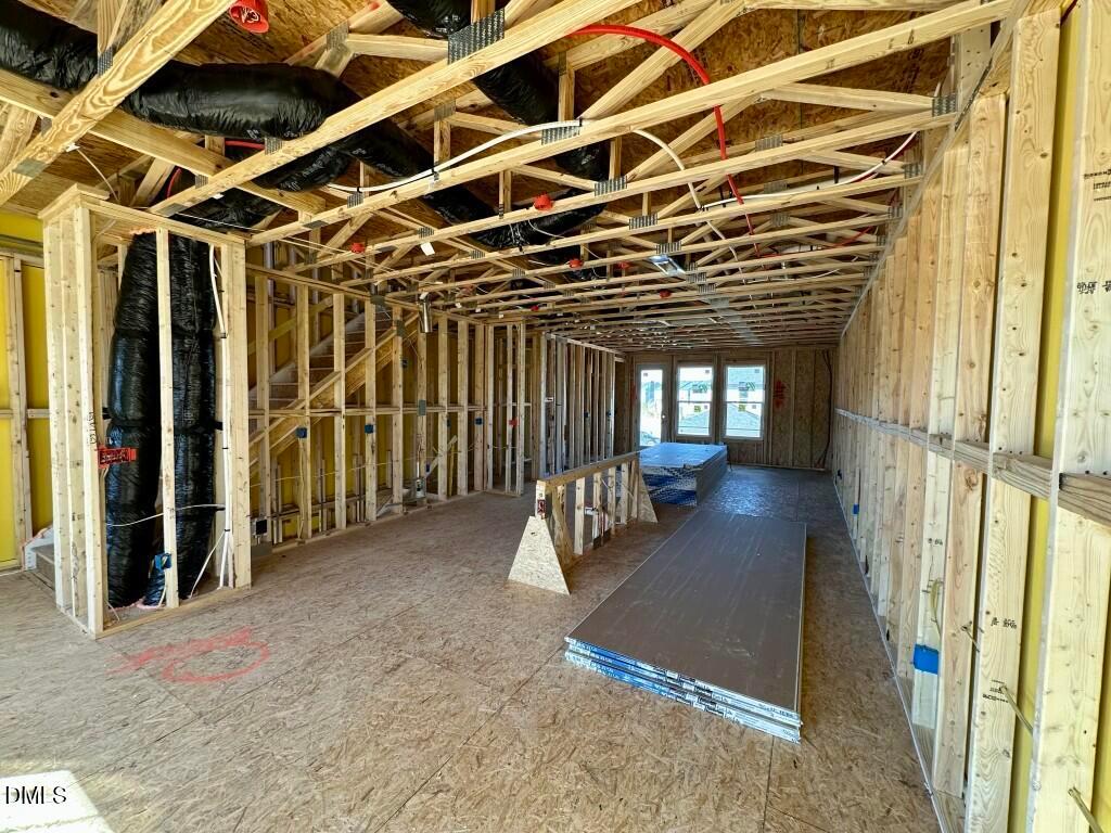 Image 10 of Davidson Homes' New Home at 608 Thatch Lane