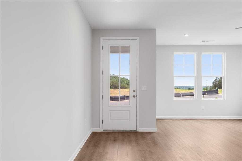 Image 7 of Davidson Homes' New Home at 475 Crown Drive