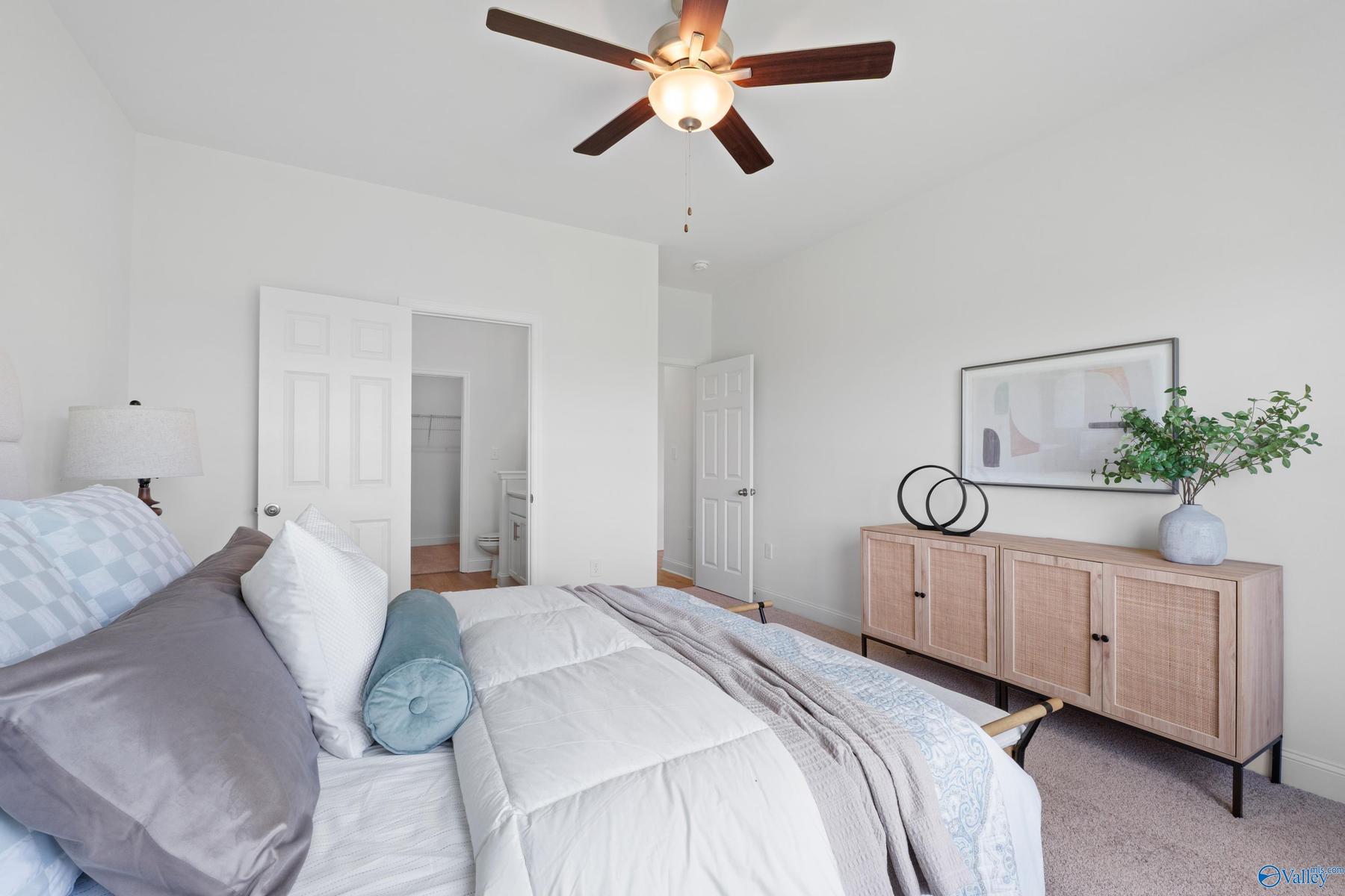 Image 9 of Davidson Homes' New Home at 148 Heritage Lakes Boulevard