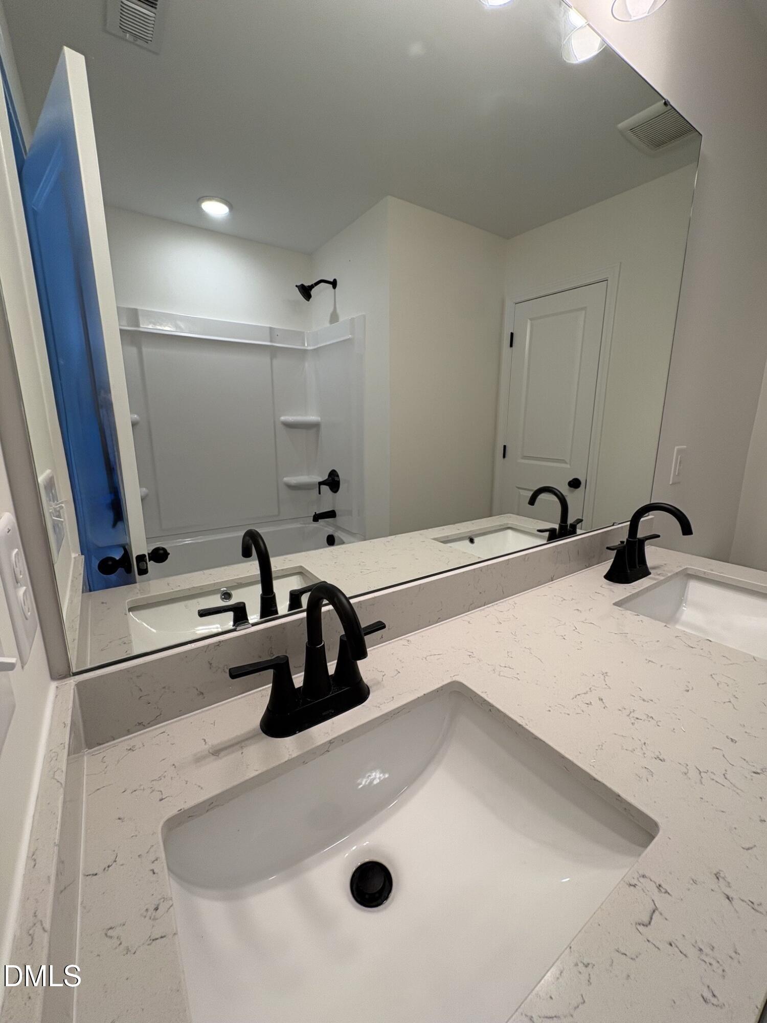 Image 18 of Davidson Homes' New Home at 609 Crescent Wood Trail