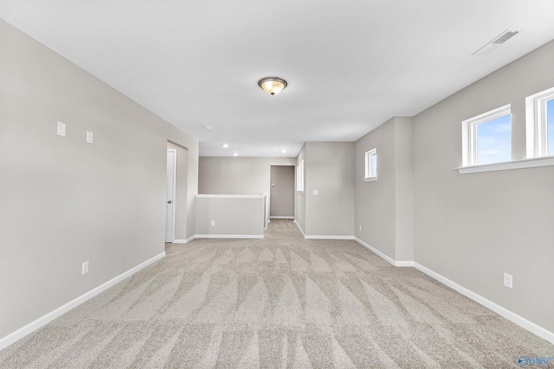 Image 10 of Davidson Homes' New Home at 210 Applewood Ct