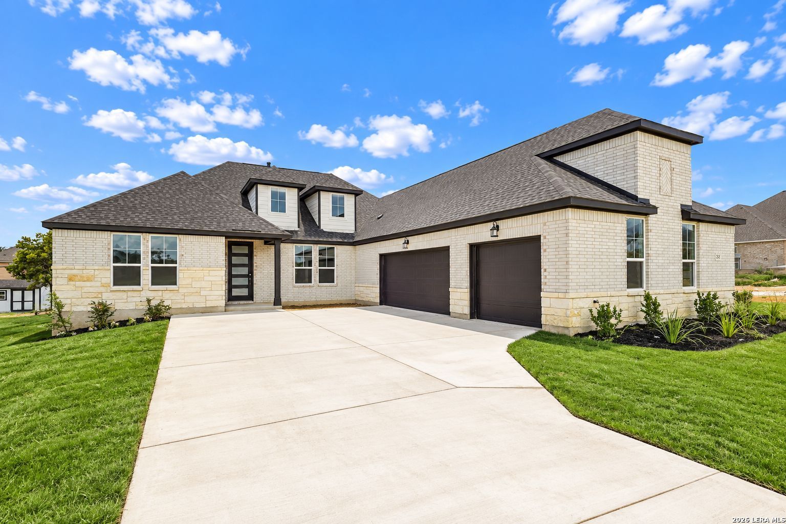 Exterior view of Davidson Homes' New Home at 254 Poe Parkway