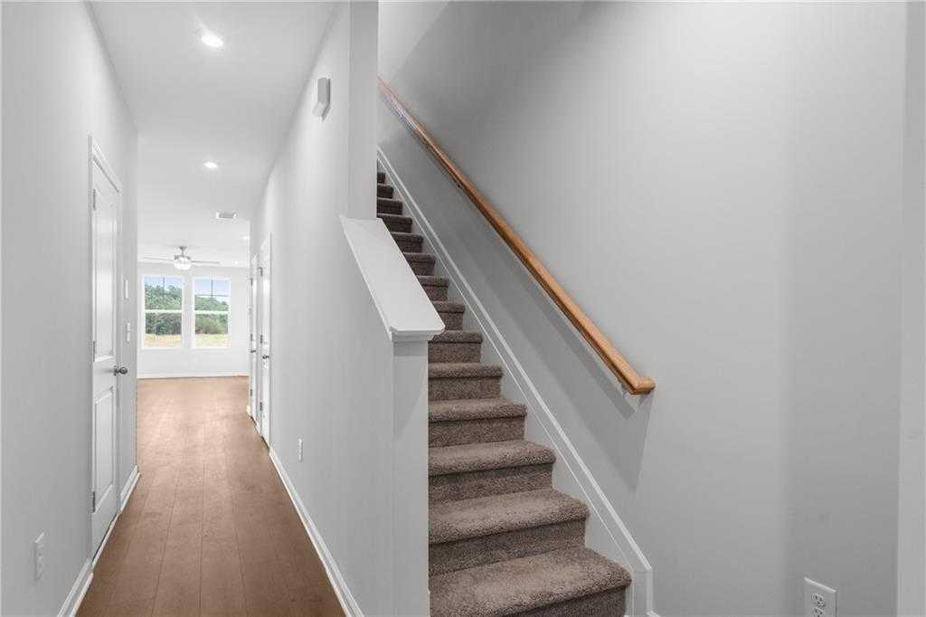 Image 43 of Davidson Homes' New Home at 475 Crown Drive