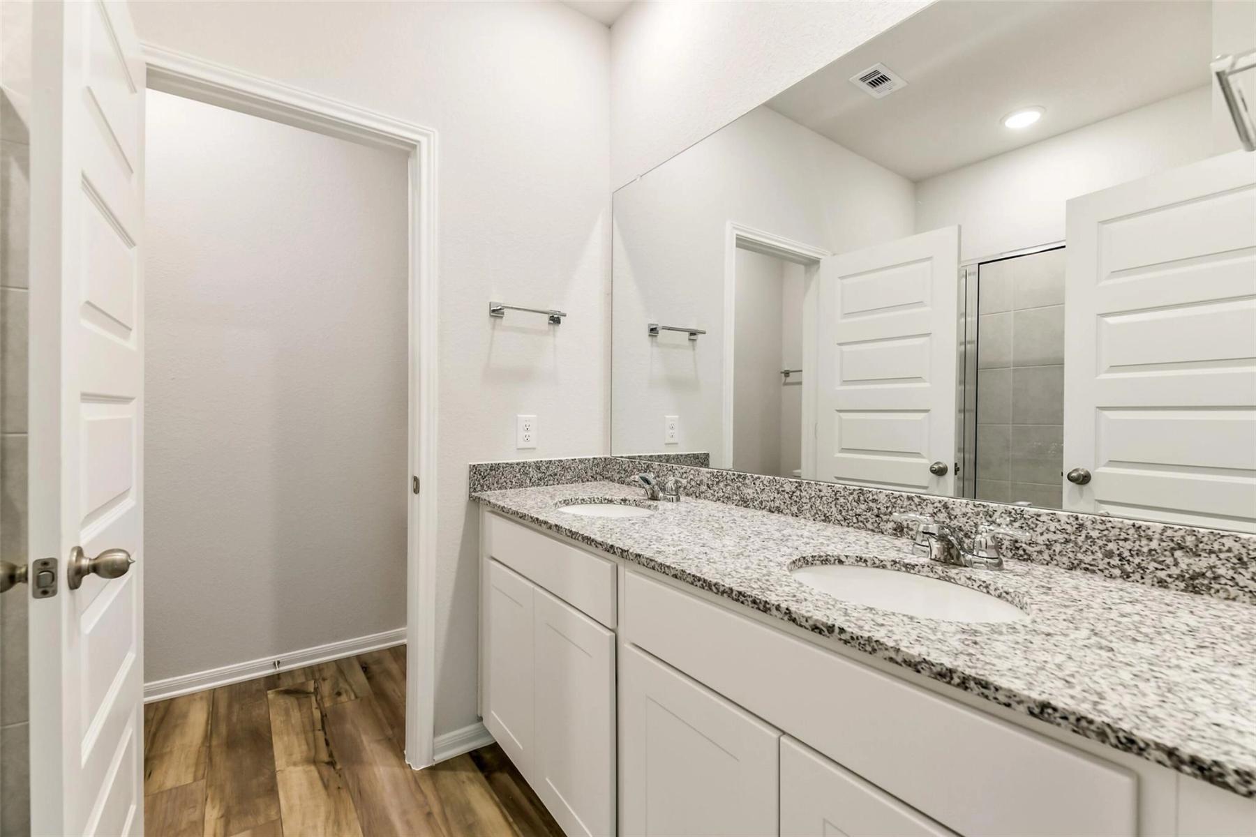 Image 15 of Davidson Homes' New Home at 2105 Caney Creek Lane
