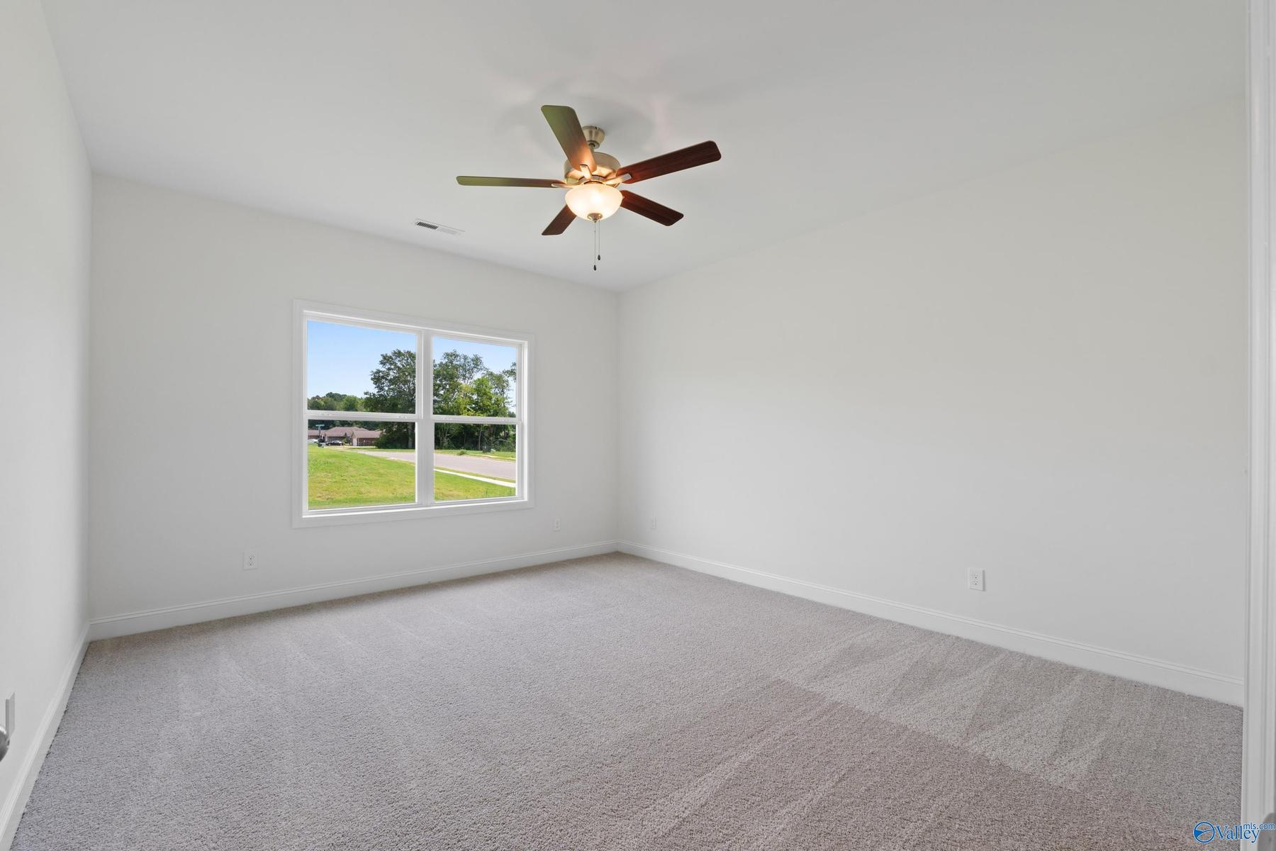 Image 13 of Davidson Homes' New Home at 167 River Pointe Drive