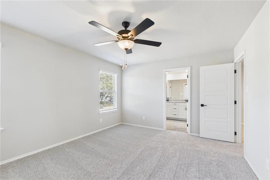 Image 14 of Davidson Homes' New Home at 301 Greene Farm Trail