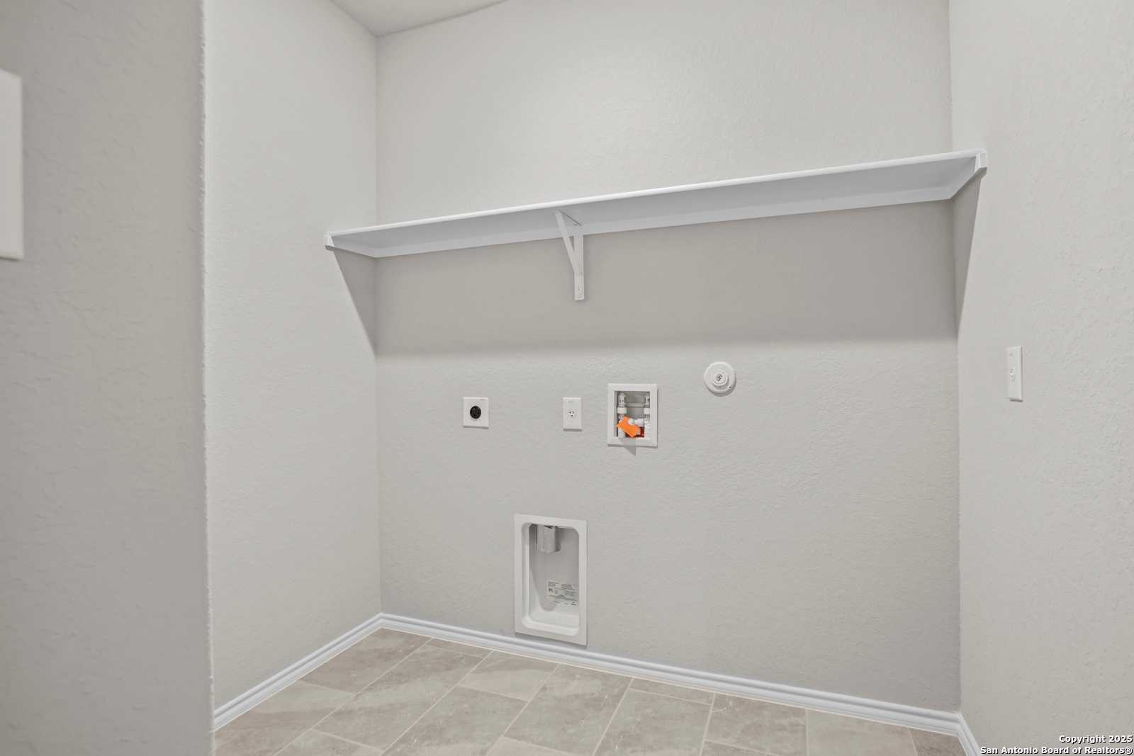 Image 10 of Davidson Homes' New Home at 6530 Lowrie Block