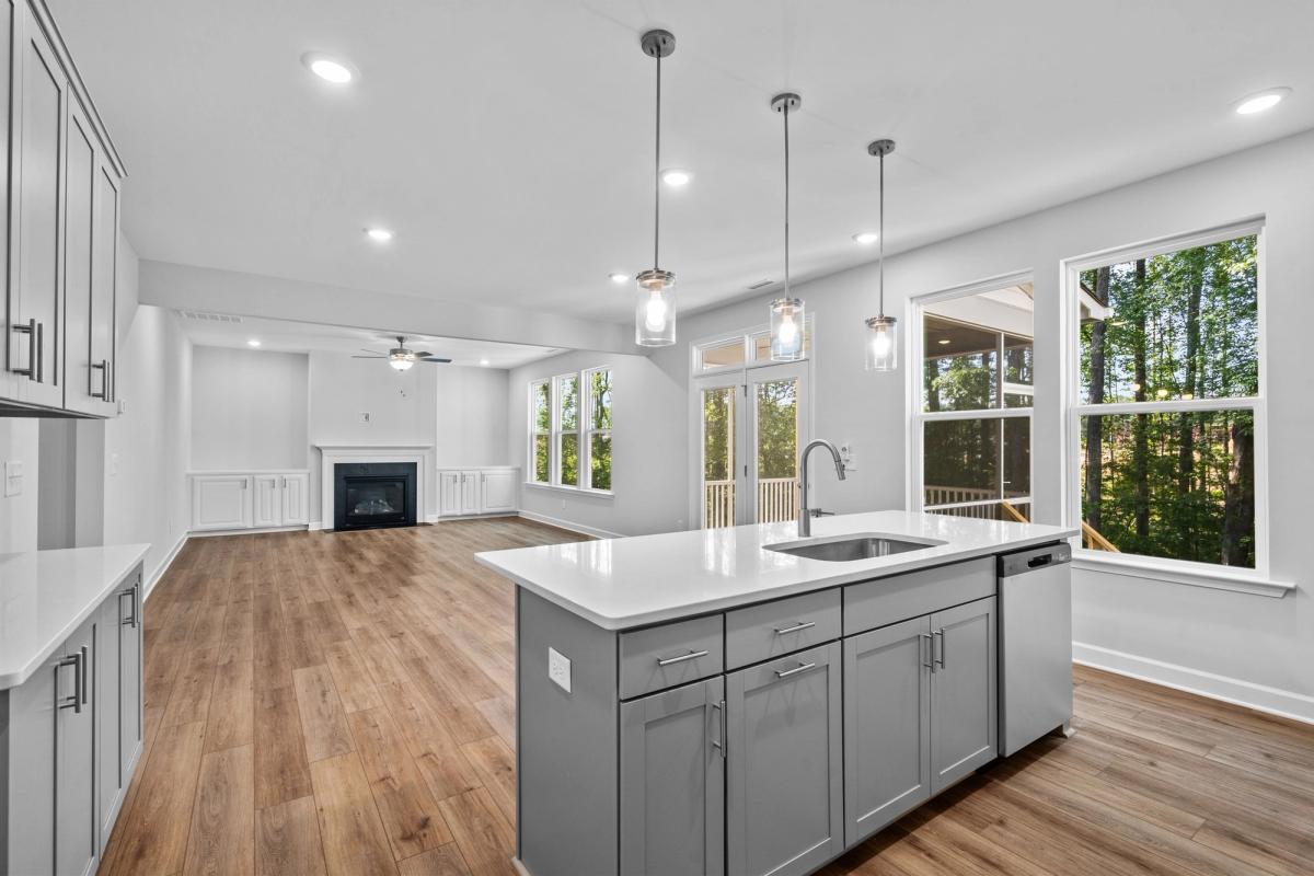 Image 13 of Davidson Homes' New Home at 508 Craftsman Ridge Trail
