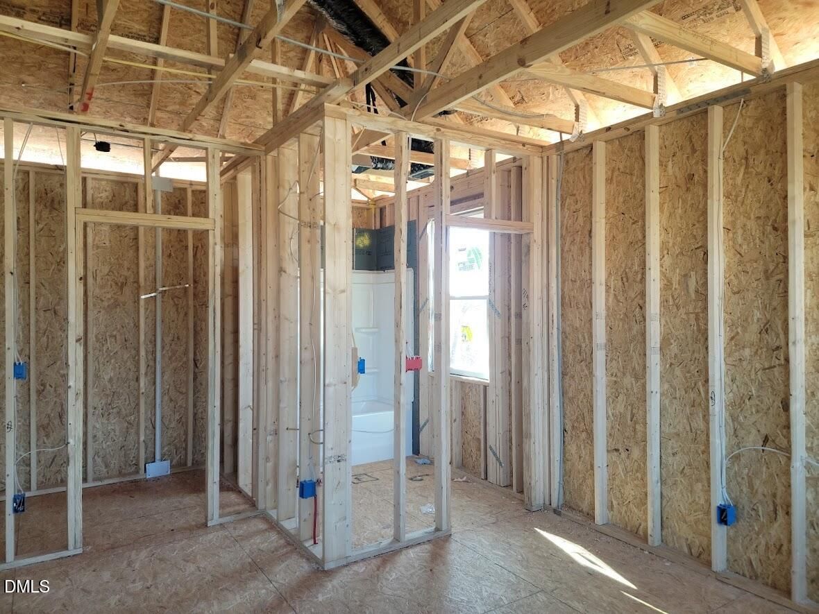 Image 7 of Davidson Homes' New Home at 203 Crop Road