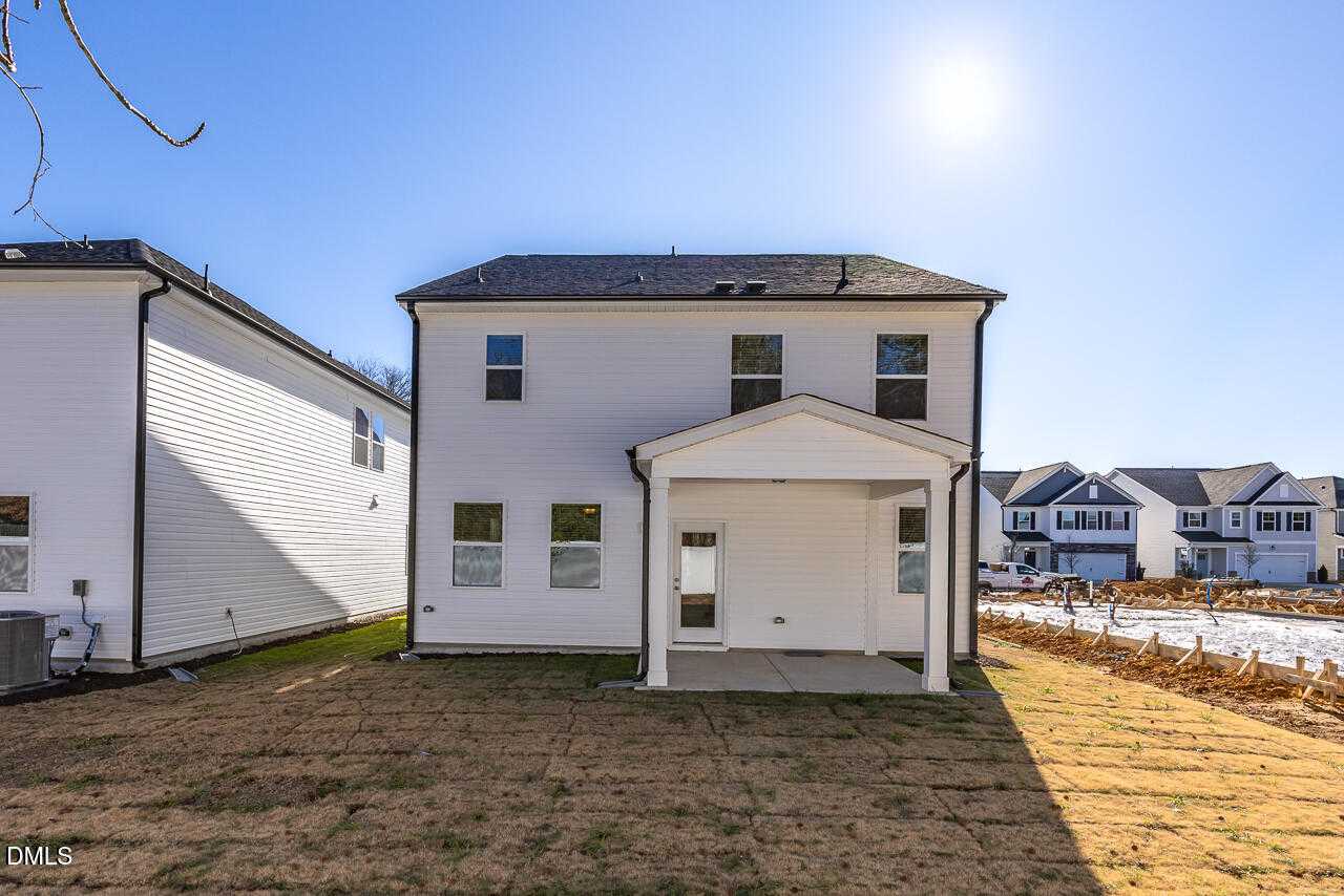 Image 25 of Davidson Homes' New Home at 276 Gregory Village Drive